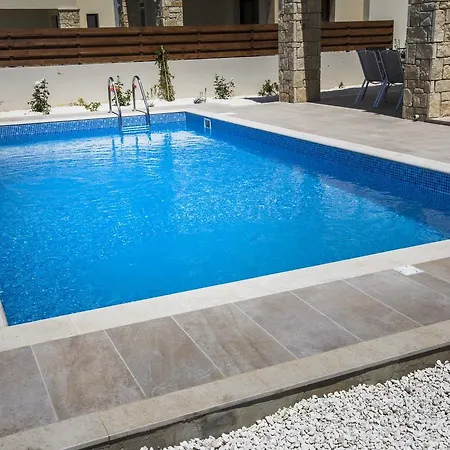 Olivia 63 Pafos